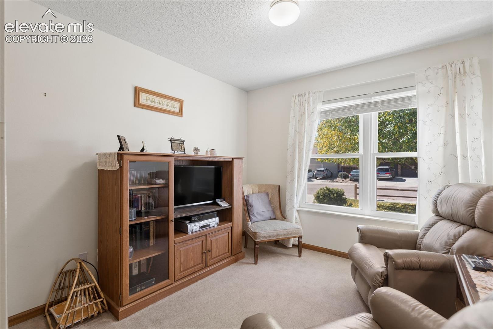 Listing photo 29 for 425 Fleming Street