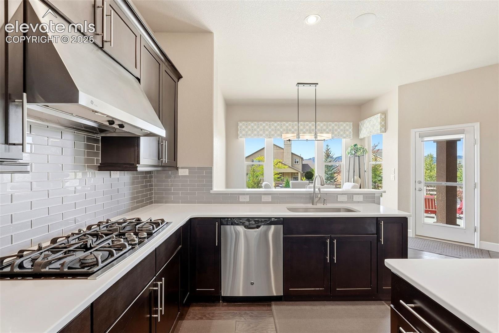 Listing photo 16 for 2477 Fieldbrook Court