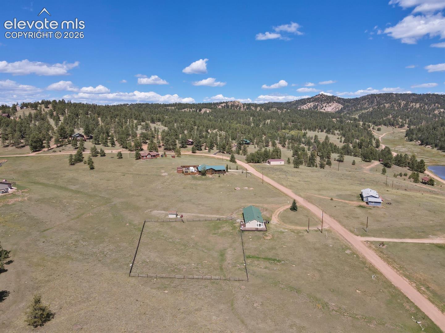 Listing photo 47 for 2329 Southpark Road