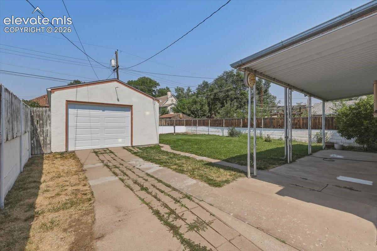 Listing photo 32 for 1411 Wabash Avenue