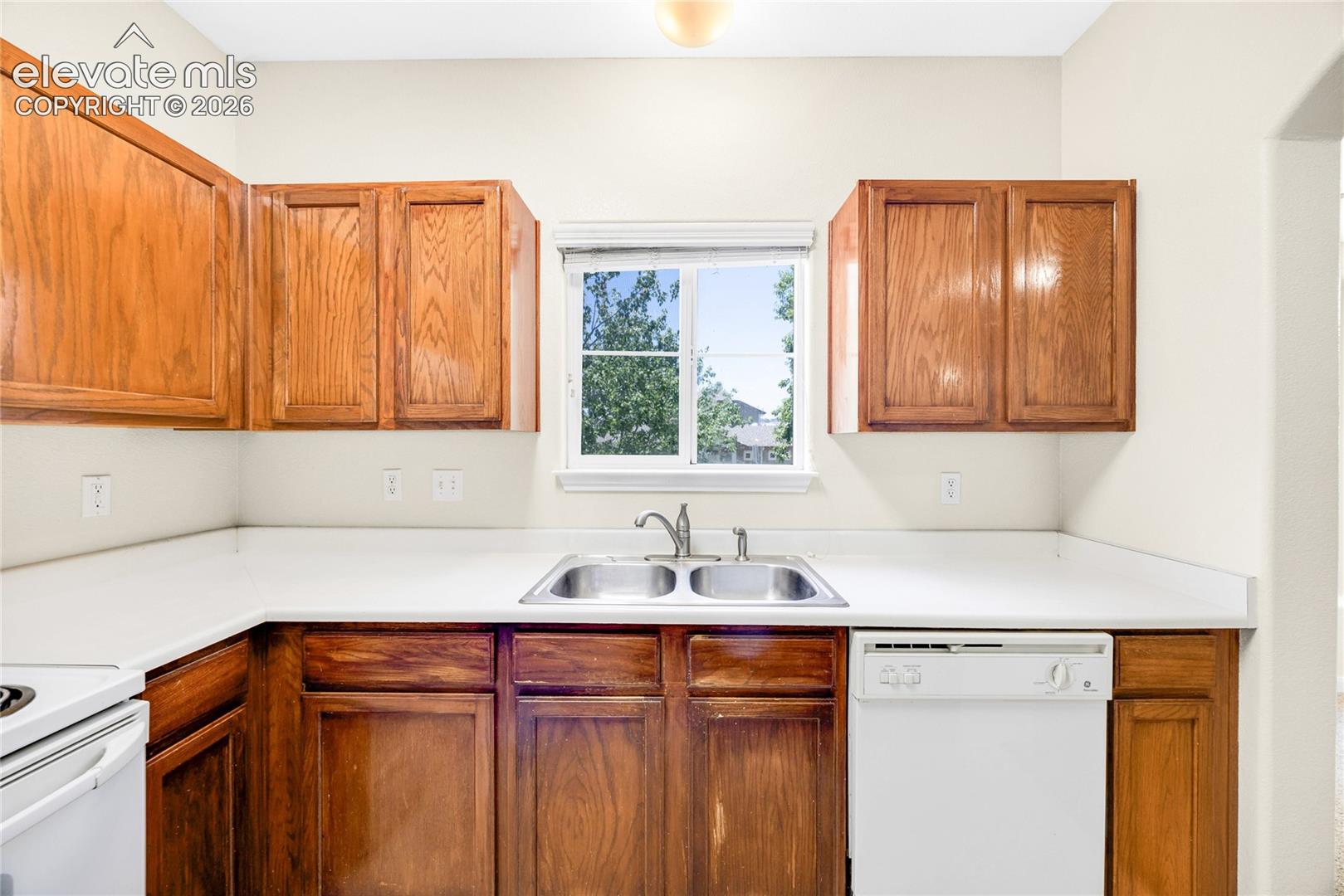 3864 Riviera Grove, photo 11