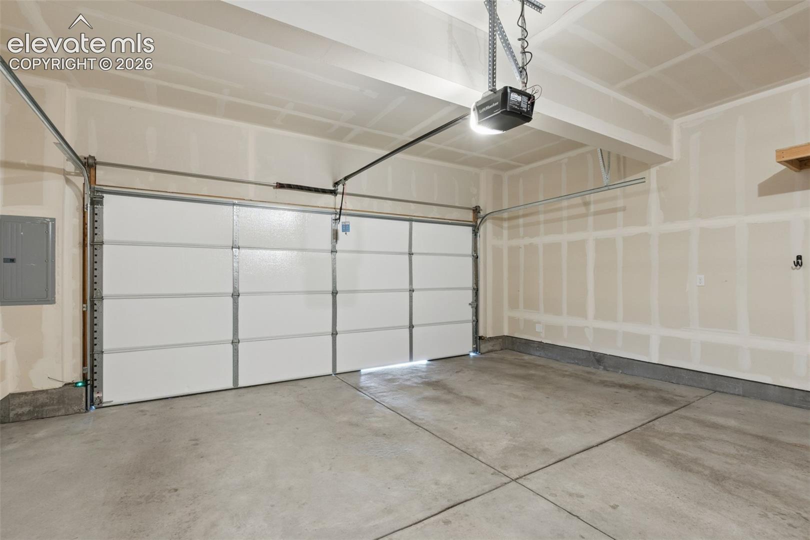 Listing photo 26 for 16376 Rustlers Range Point