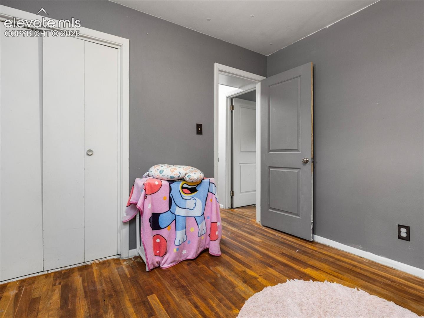 Listing photo 28 for 18 Dundee Lane