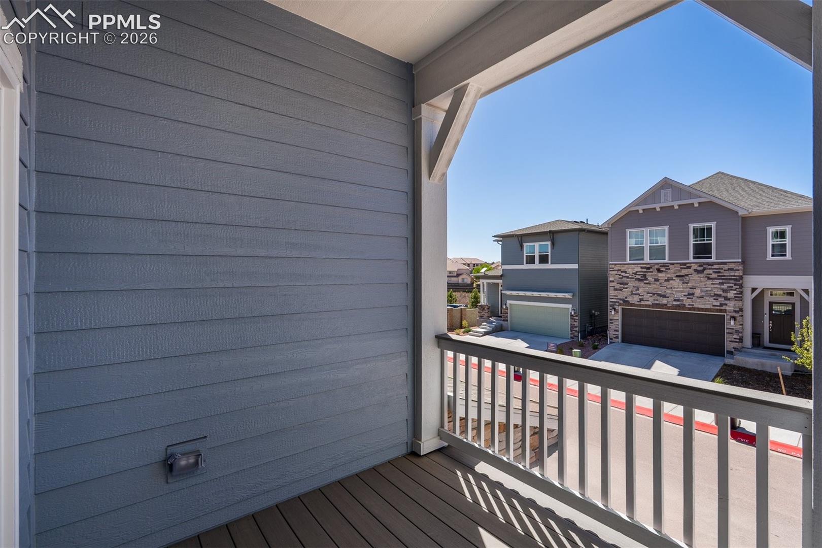 Listing photo 21 for 4684 Peak Crest View