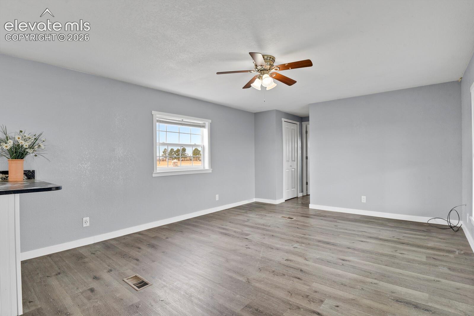 Listing photo 37 for 2015 N Ellicott Highway