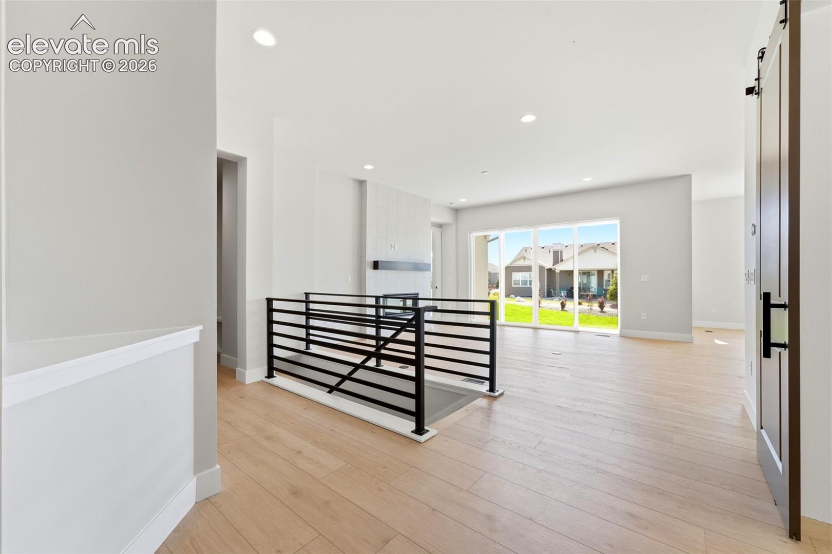 Listing photo 8 for 2429 Sangria Court