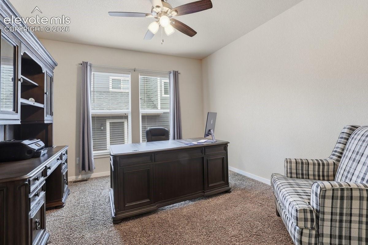 Listing photo 5 for 3502 Red Baron Drive