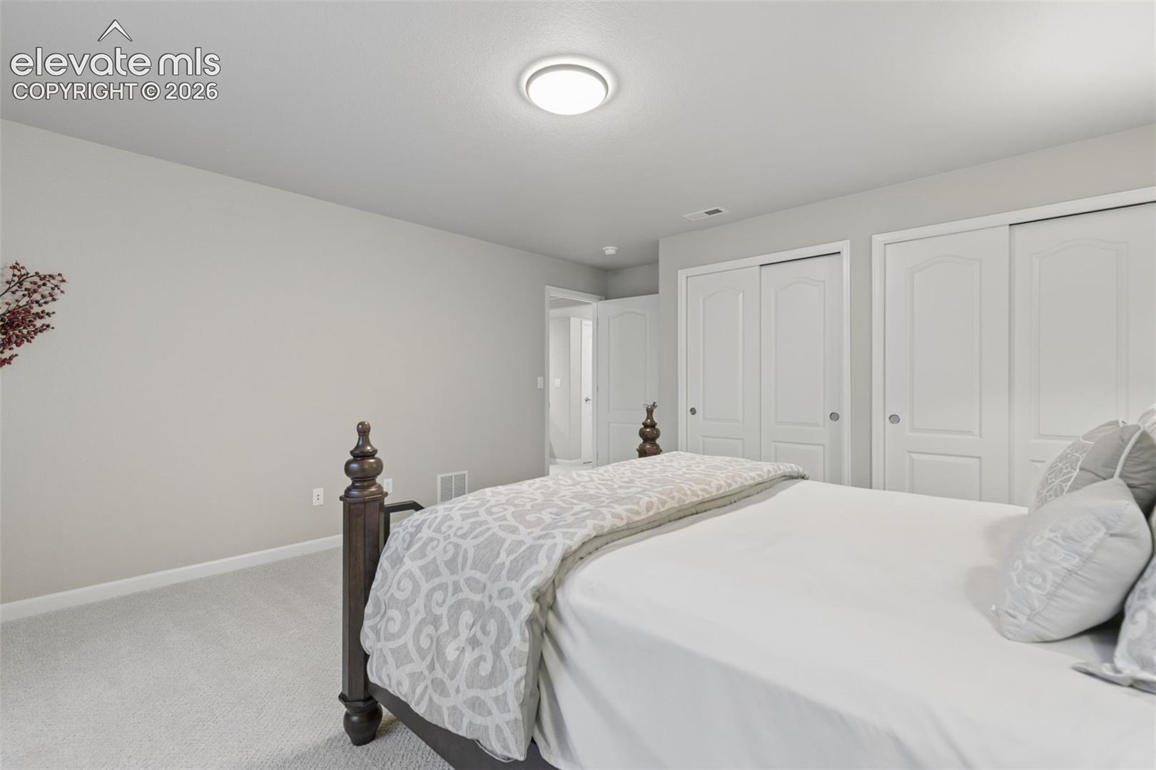 Listing photo 40 for 1420 Symphony Heights