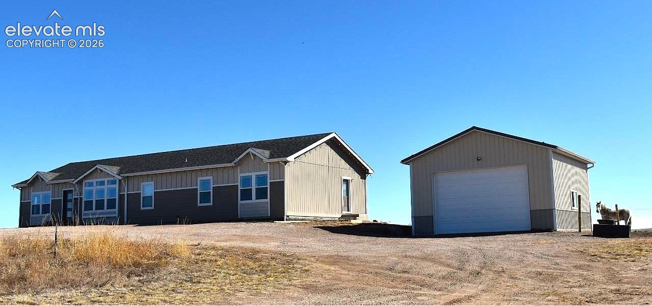 23275 Farmhouse Court