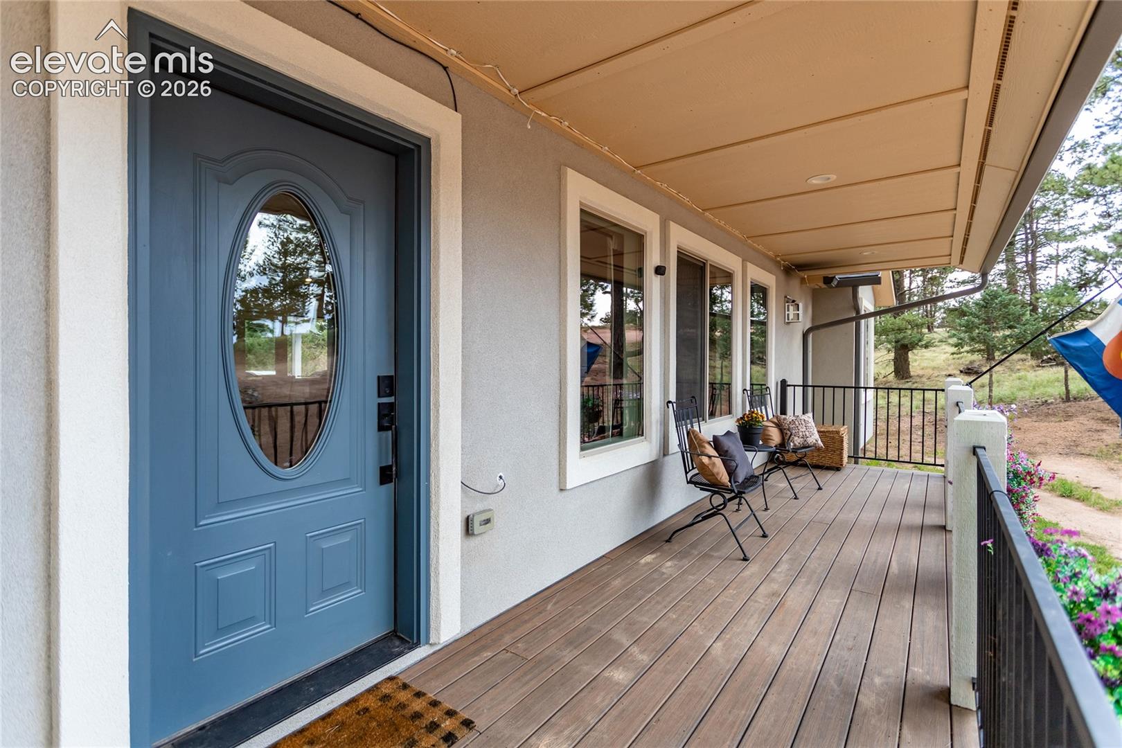 Listing photo 15 for 1427 N Mountain Estates Road