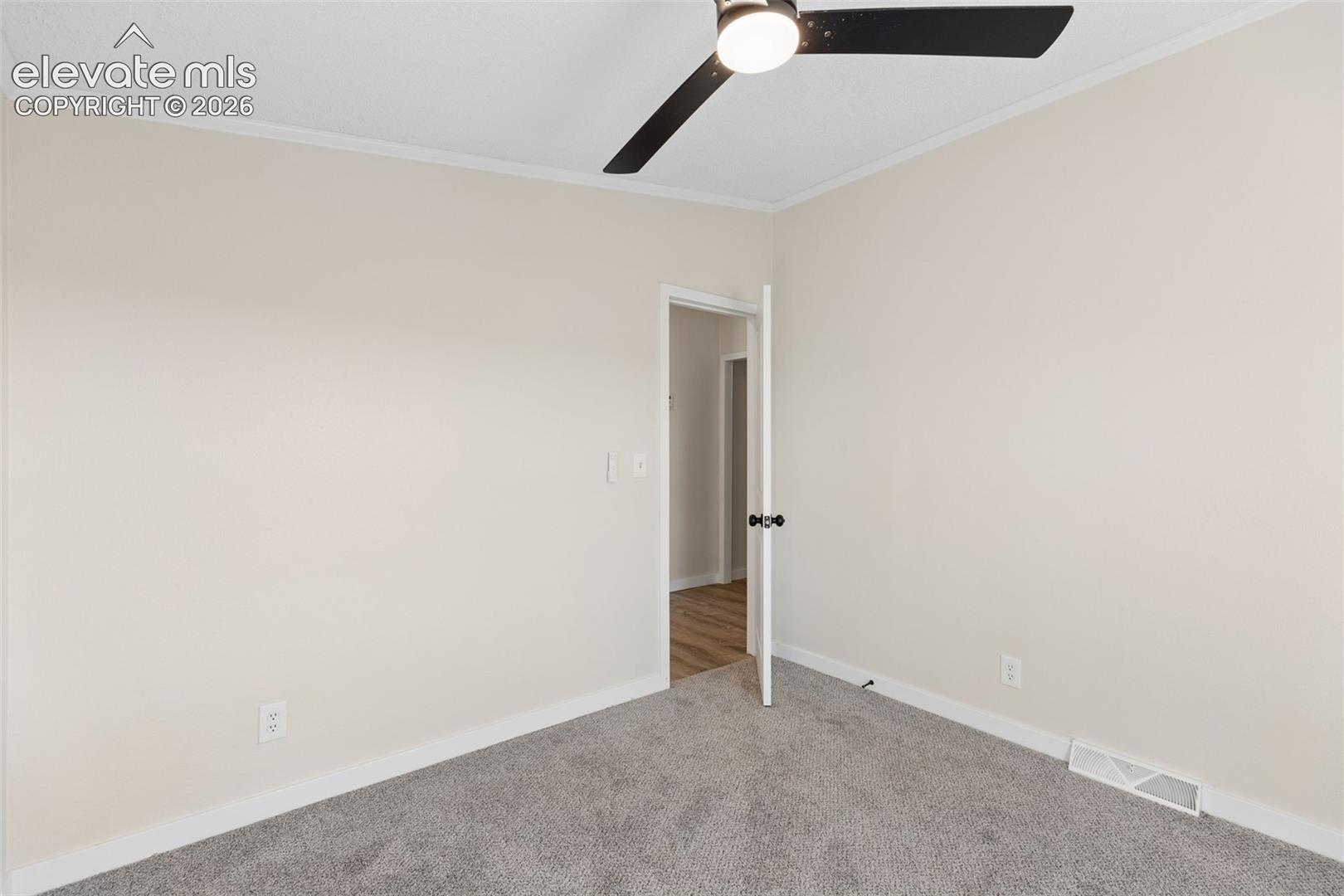 Listing photo 24 for 5510 Whipshaw Road