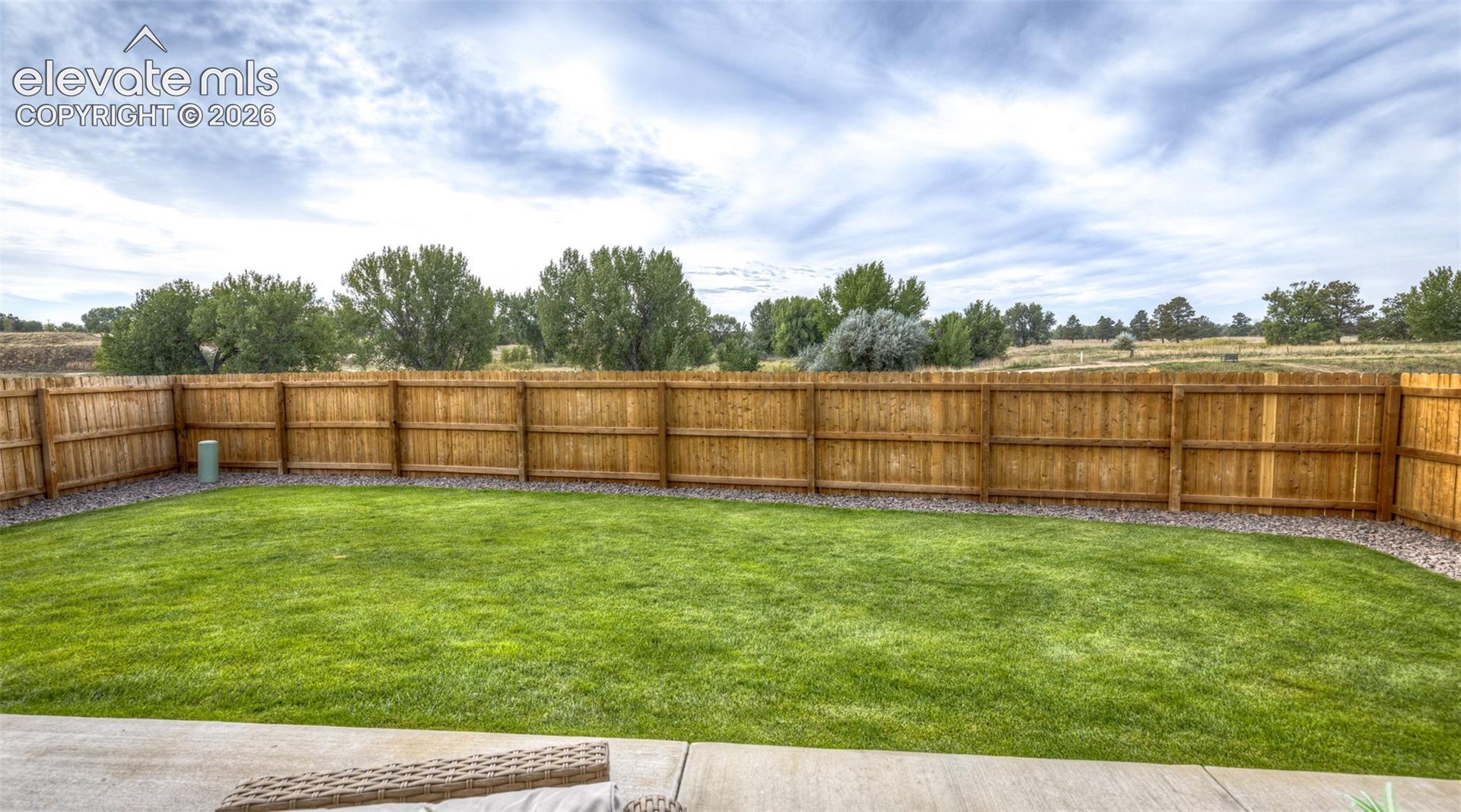 6977 Winnicut Drive, photo 36