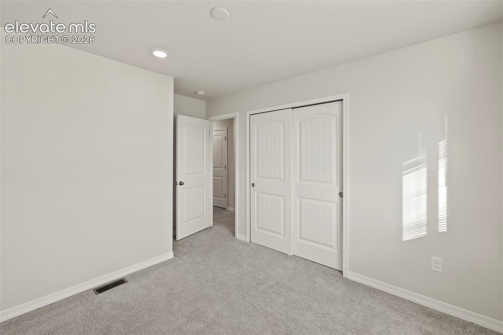 Listing photo 25 for 5659 Heathland Terrace