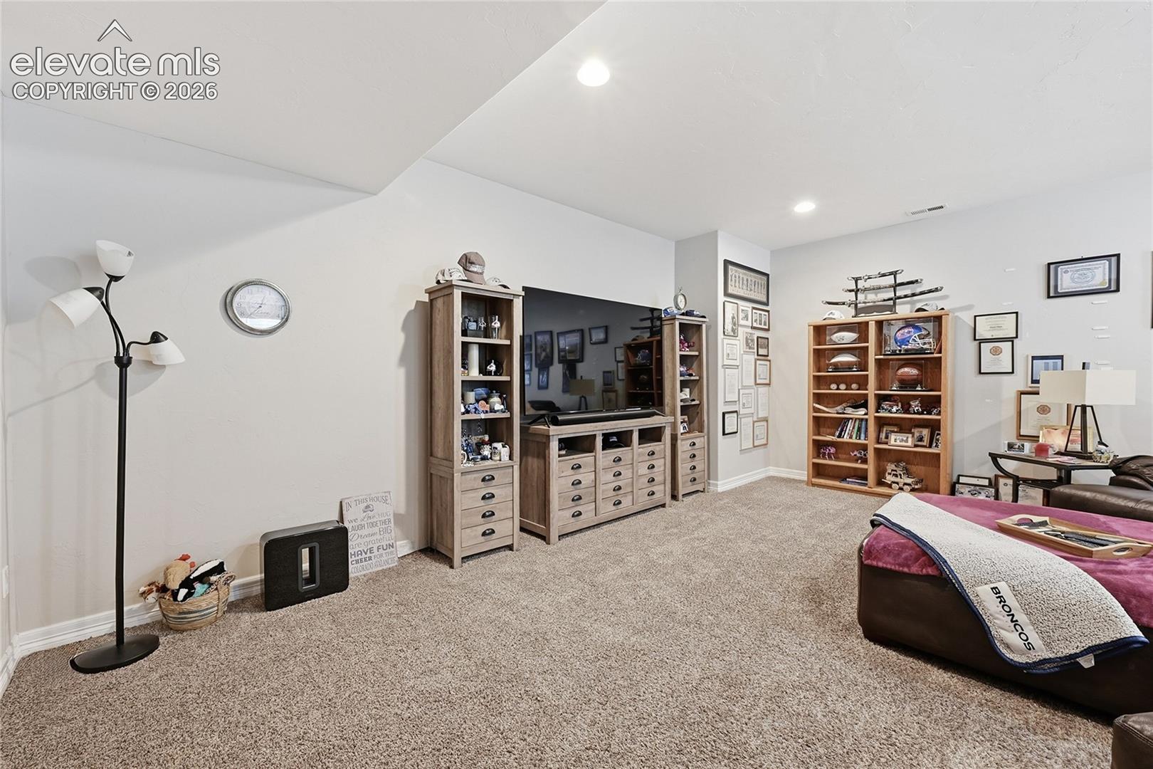 Listing photo 23 for 12611 Longview Park Lane