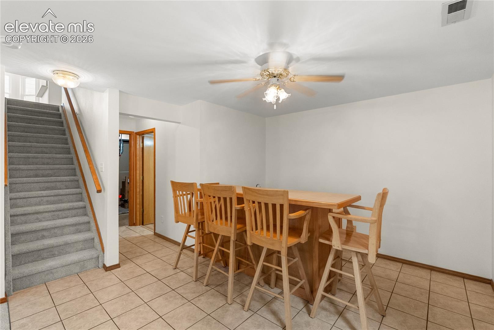Listing photo 24 for 890 N Candlestar Loop