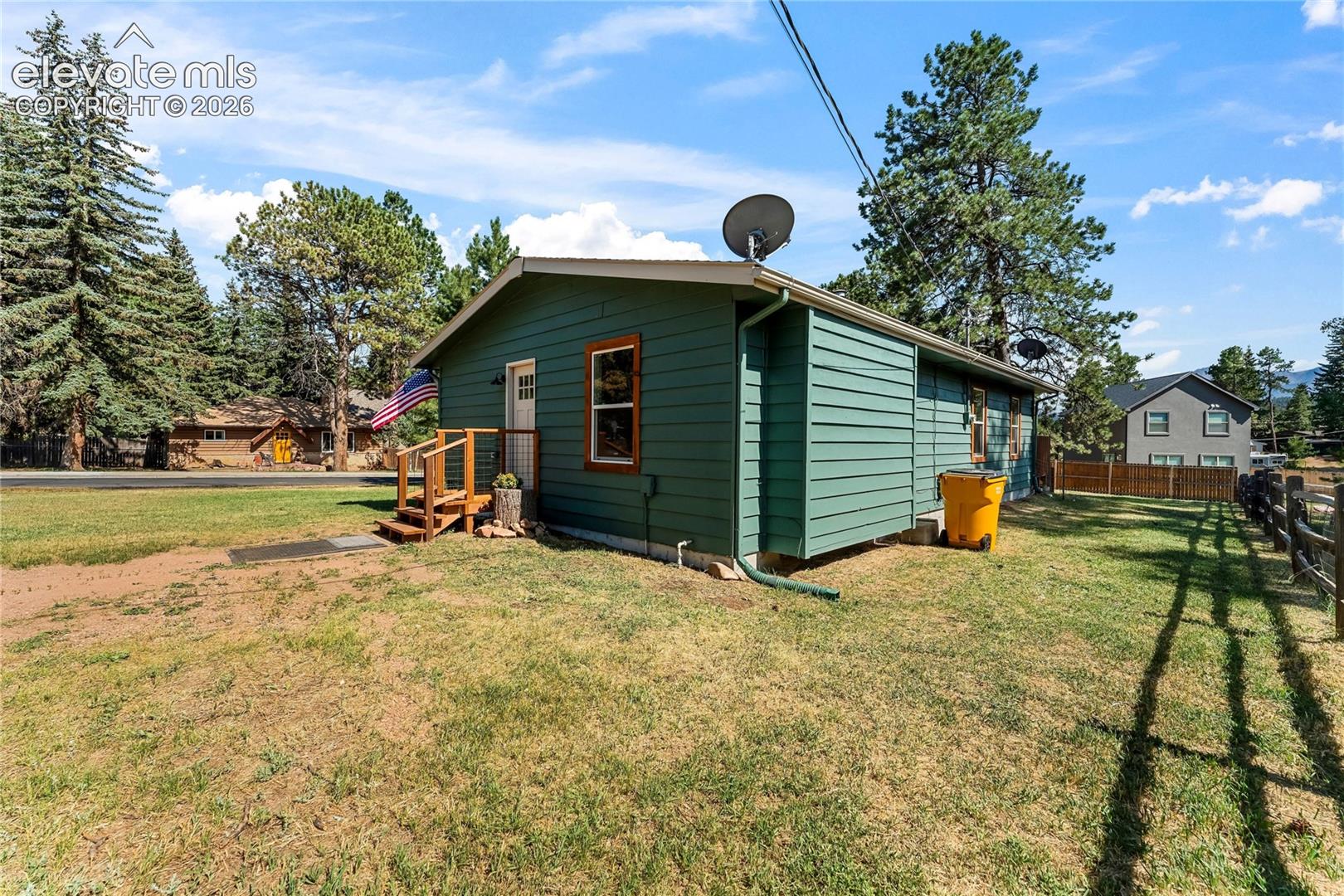 300 Fairview Street, photo 11
