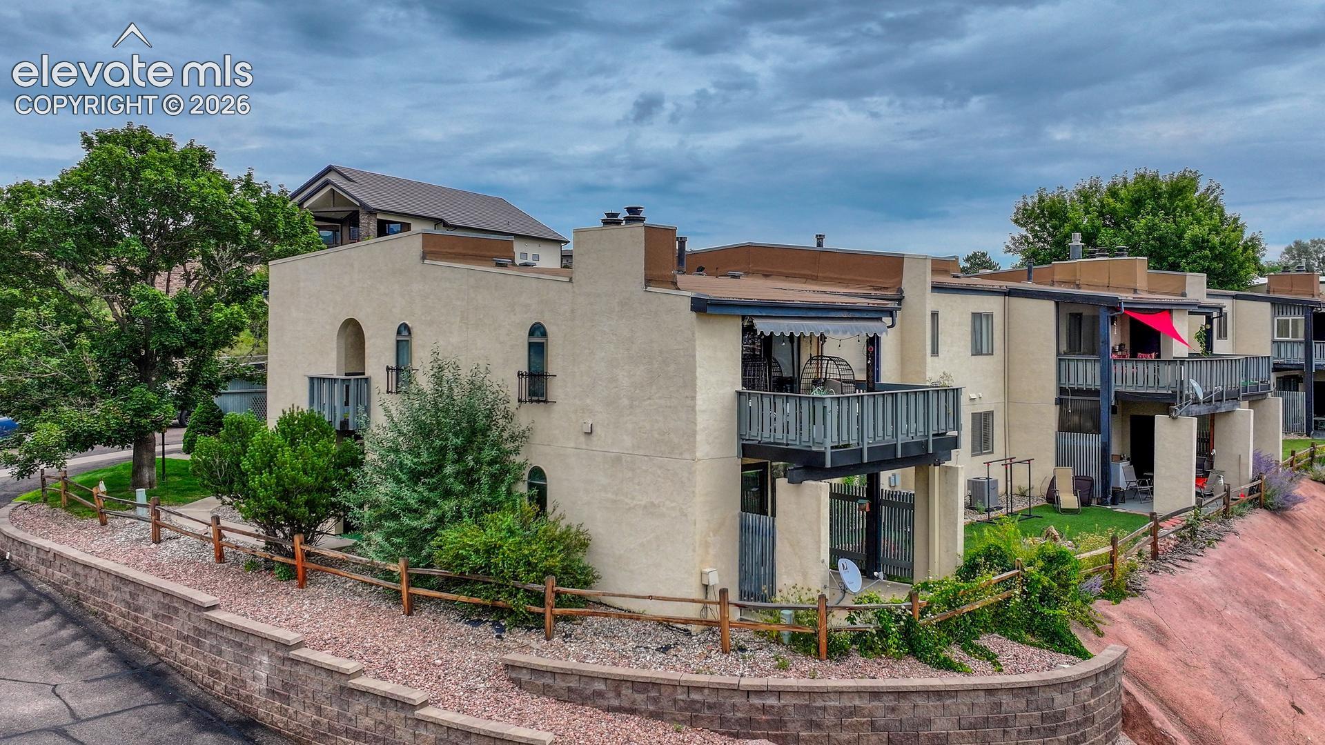 1118 Fontmore Road