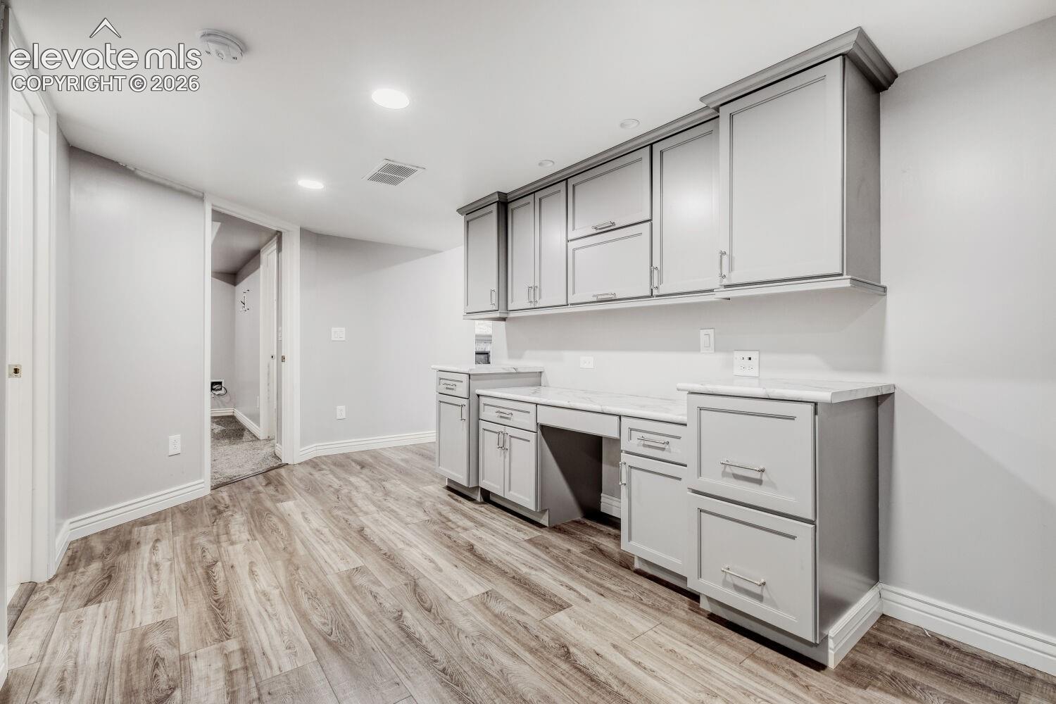 Listing photo 23 for 555 N Verbena Drive