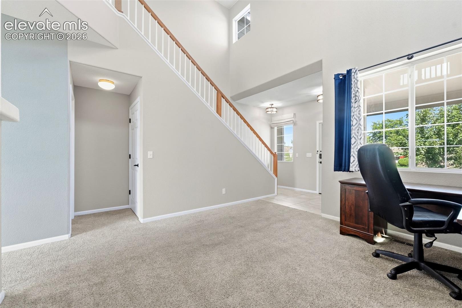 Listing photo 3 for 7105 Amber Ridge Drive