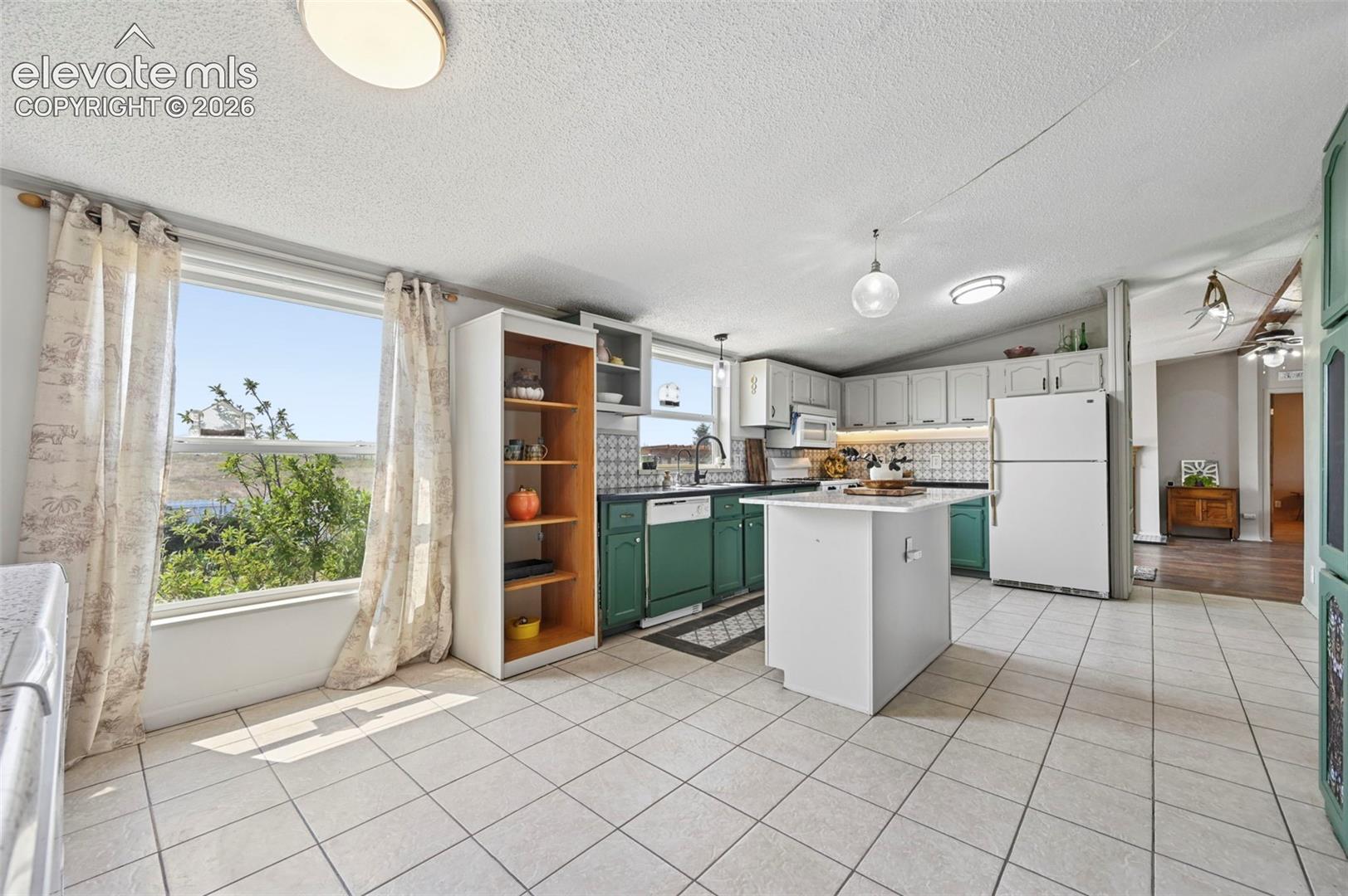 Listing photo 24 for 1350 Antelope Drive