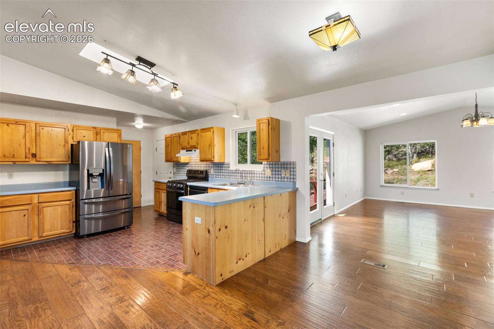 Listing photo 23 for 3050 Homestake Place
