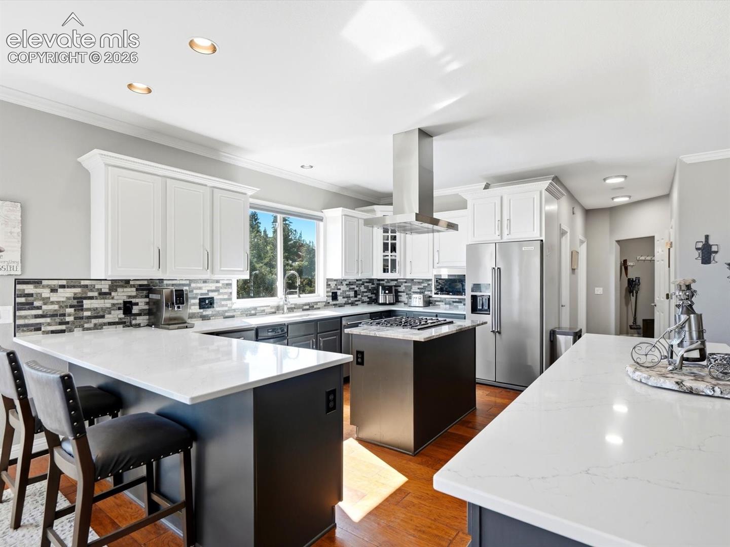 Listing photo 4 for 13084 Deer Ridge Way