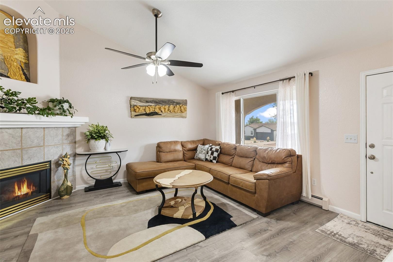Listing photo 8 for 615 Twinflower Drive