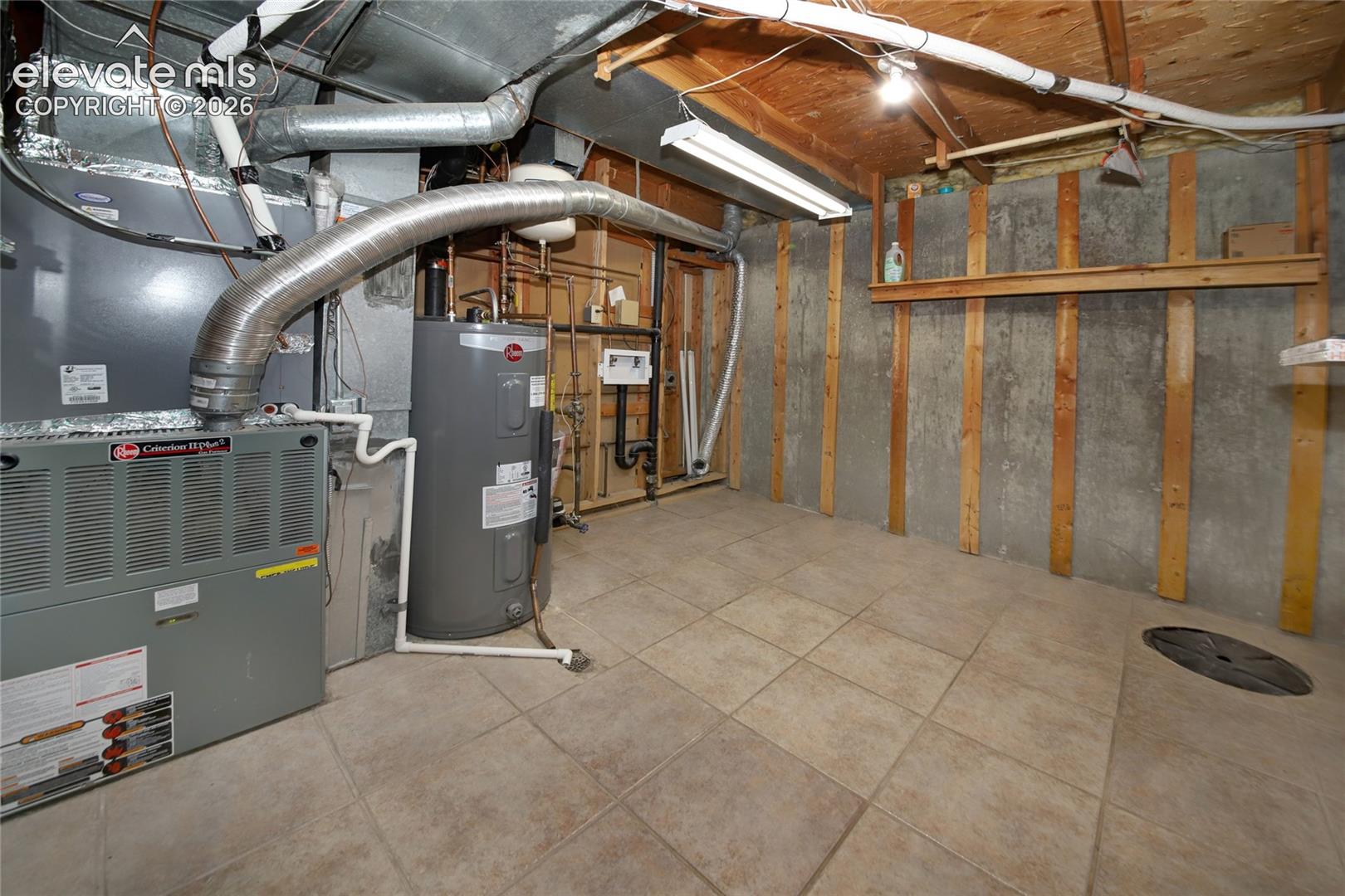 Listing photo 47 for 6425 Galway Drive