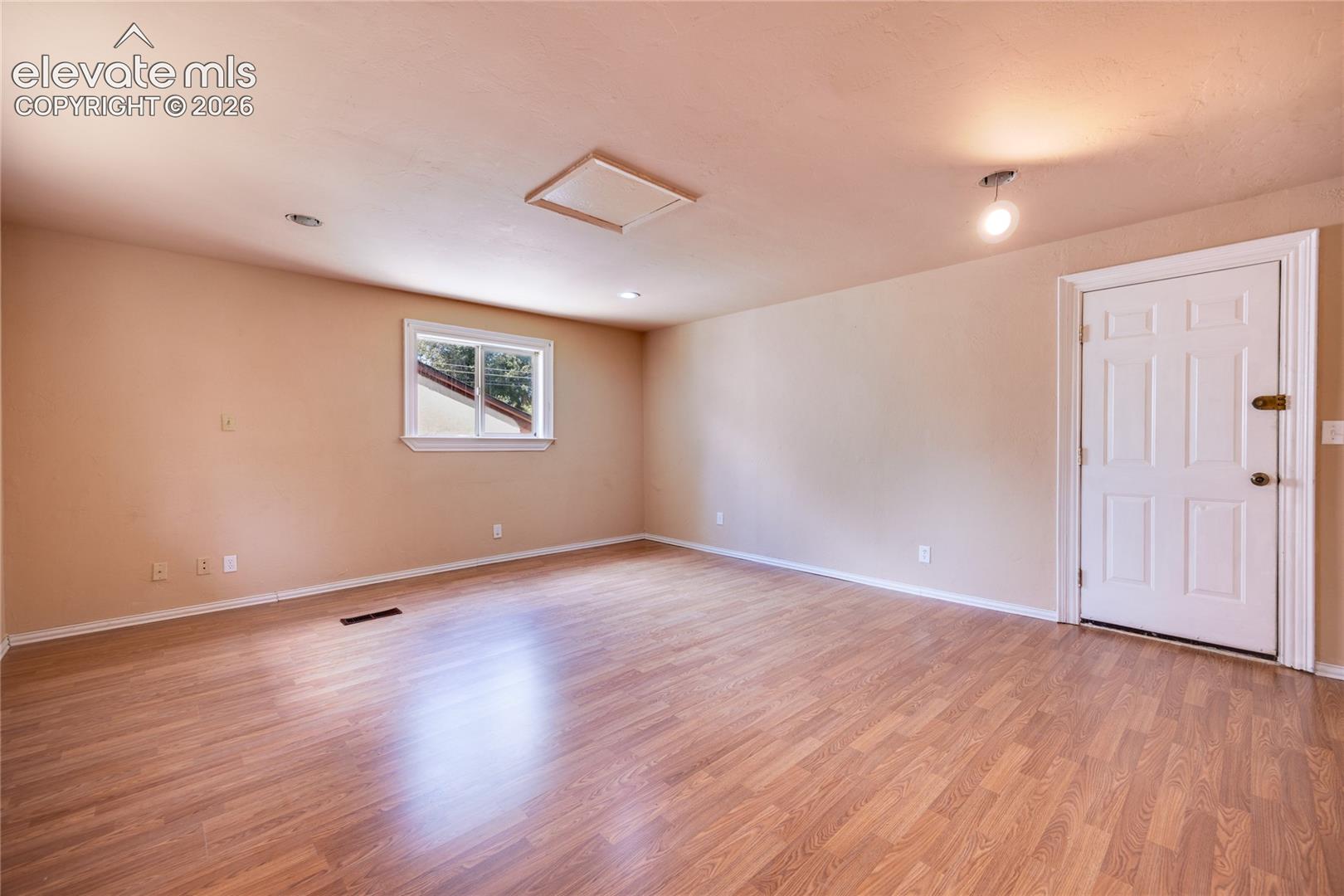 3306 Pennsylvania Avenue, photo 13