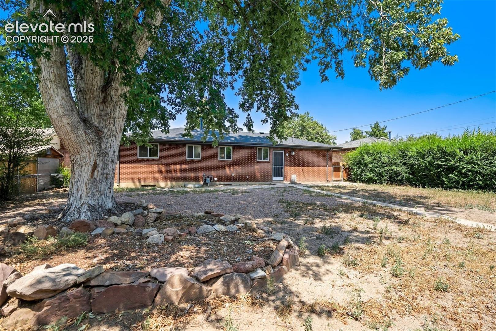 Listing photo 28 for 65 S Roosevelt Street