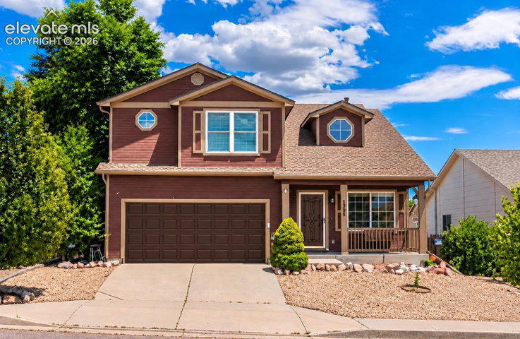 1395 Legend Oak Drive — listing photo