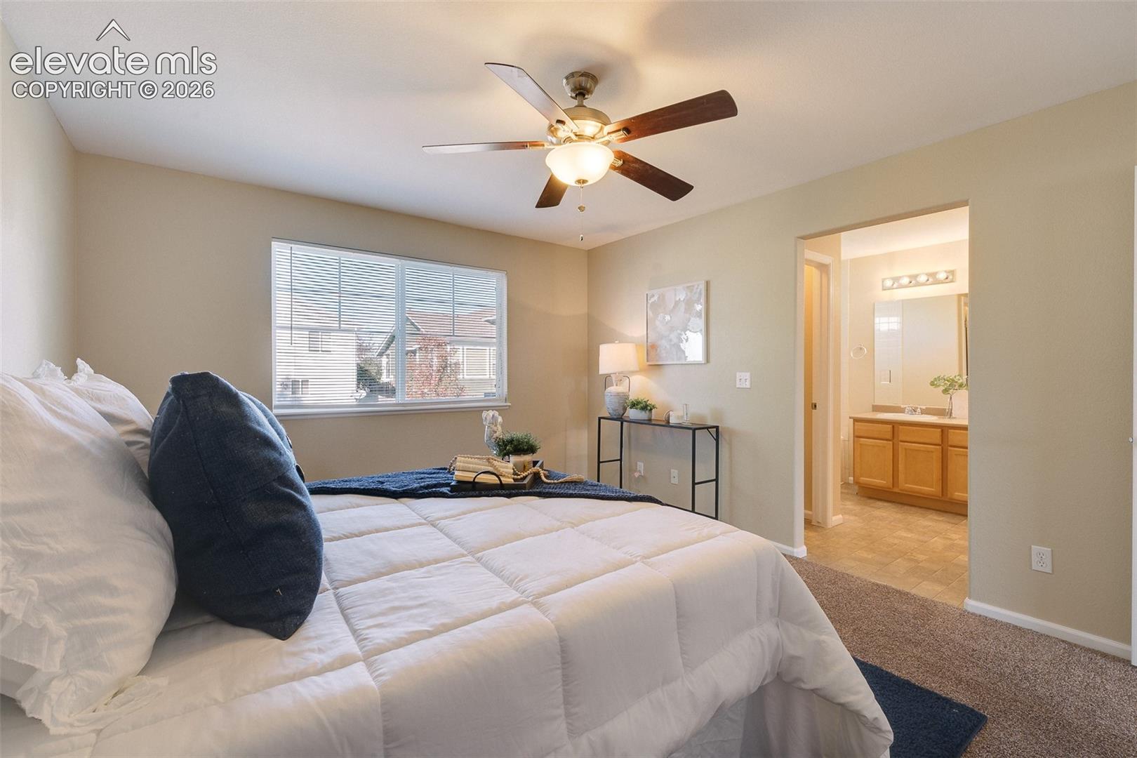 Listing photo 25 for 7752 Blue Vail Way