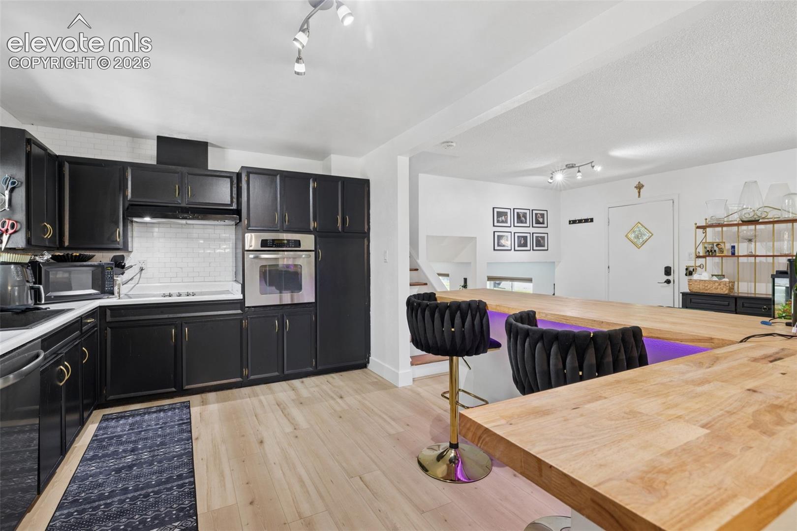 Listing photo 17 for 2761 N Prospect Street
