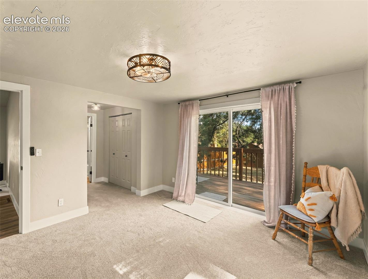 300 Fairview Street, photo 32