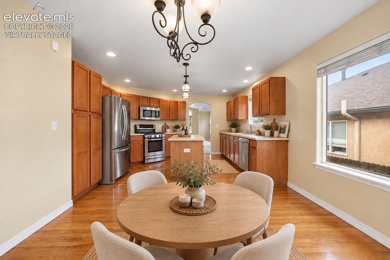 Listing photo 8 for 1167 Hill Mesa Court