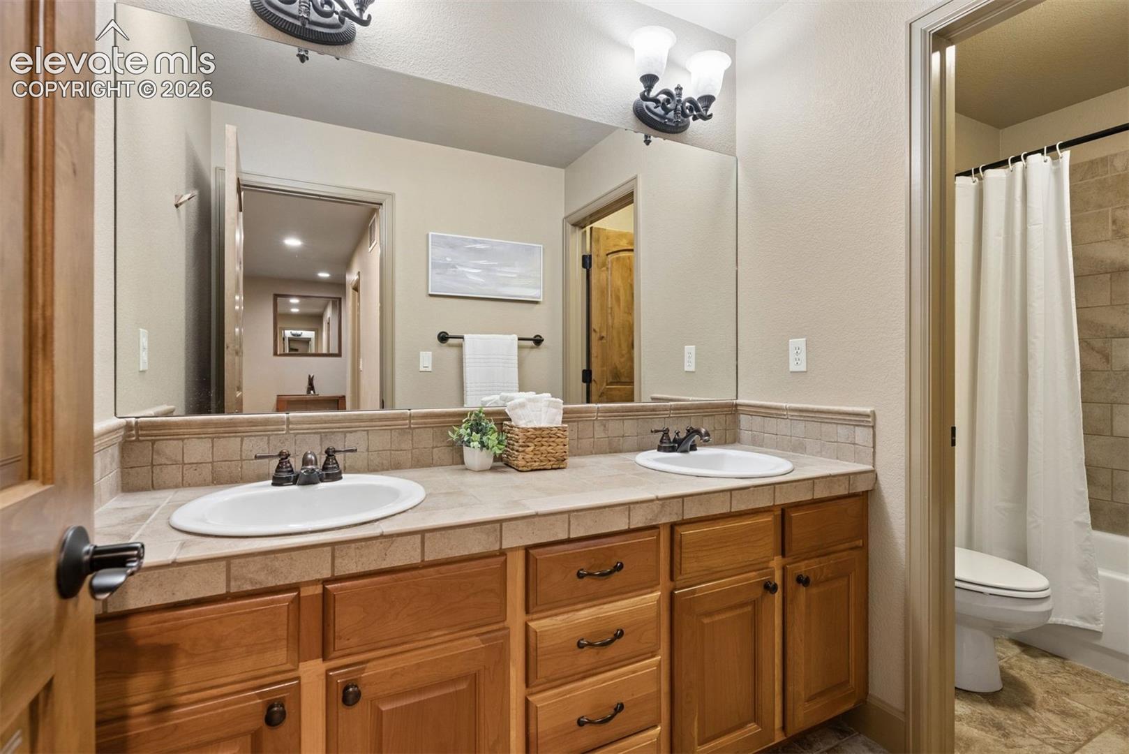 Listing photo 31 for 14953 Snowy Pine Point