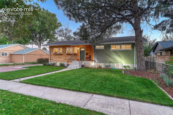 1221 E Madison Street — listing photo