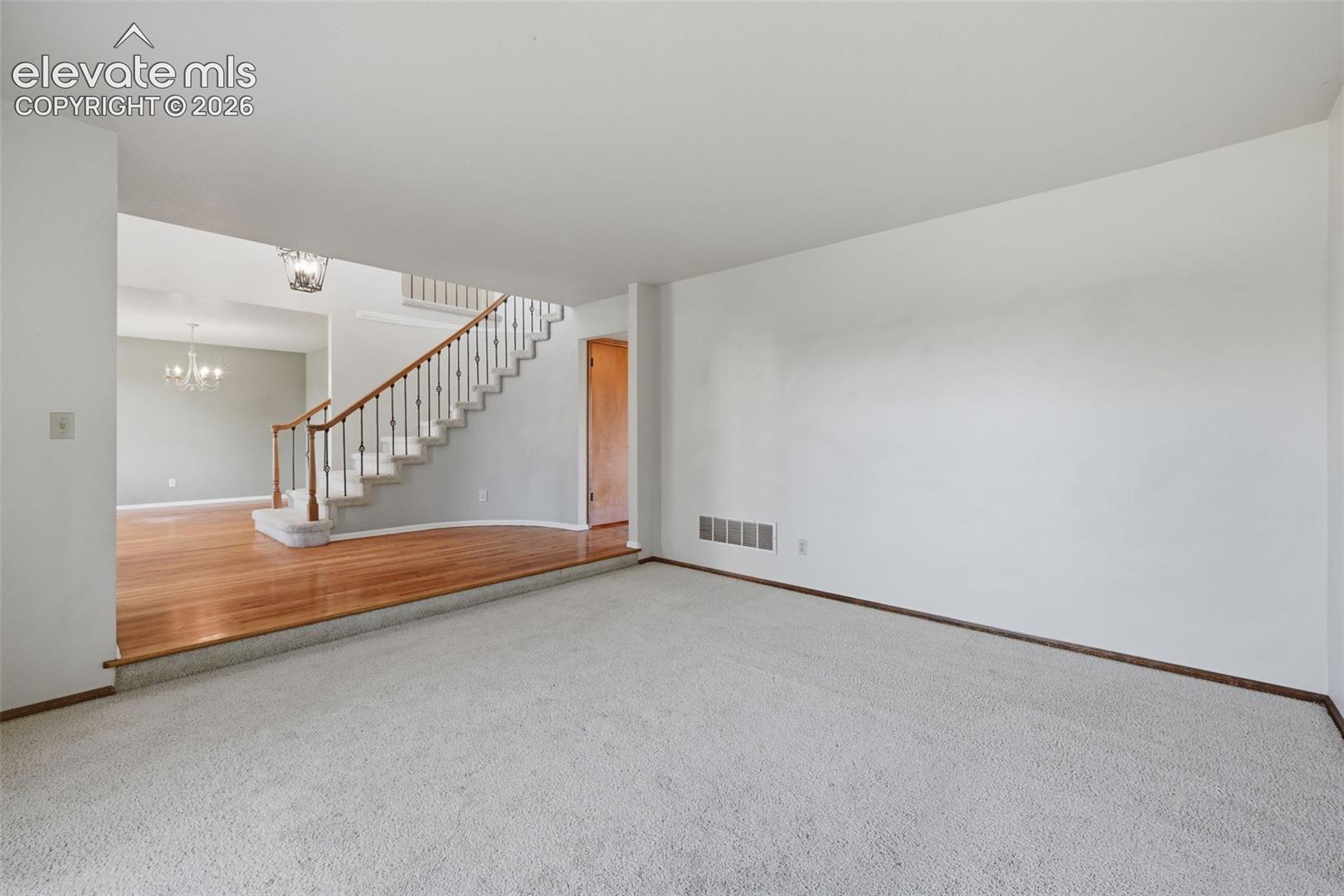 2040 Wickes Road, photo 7