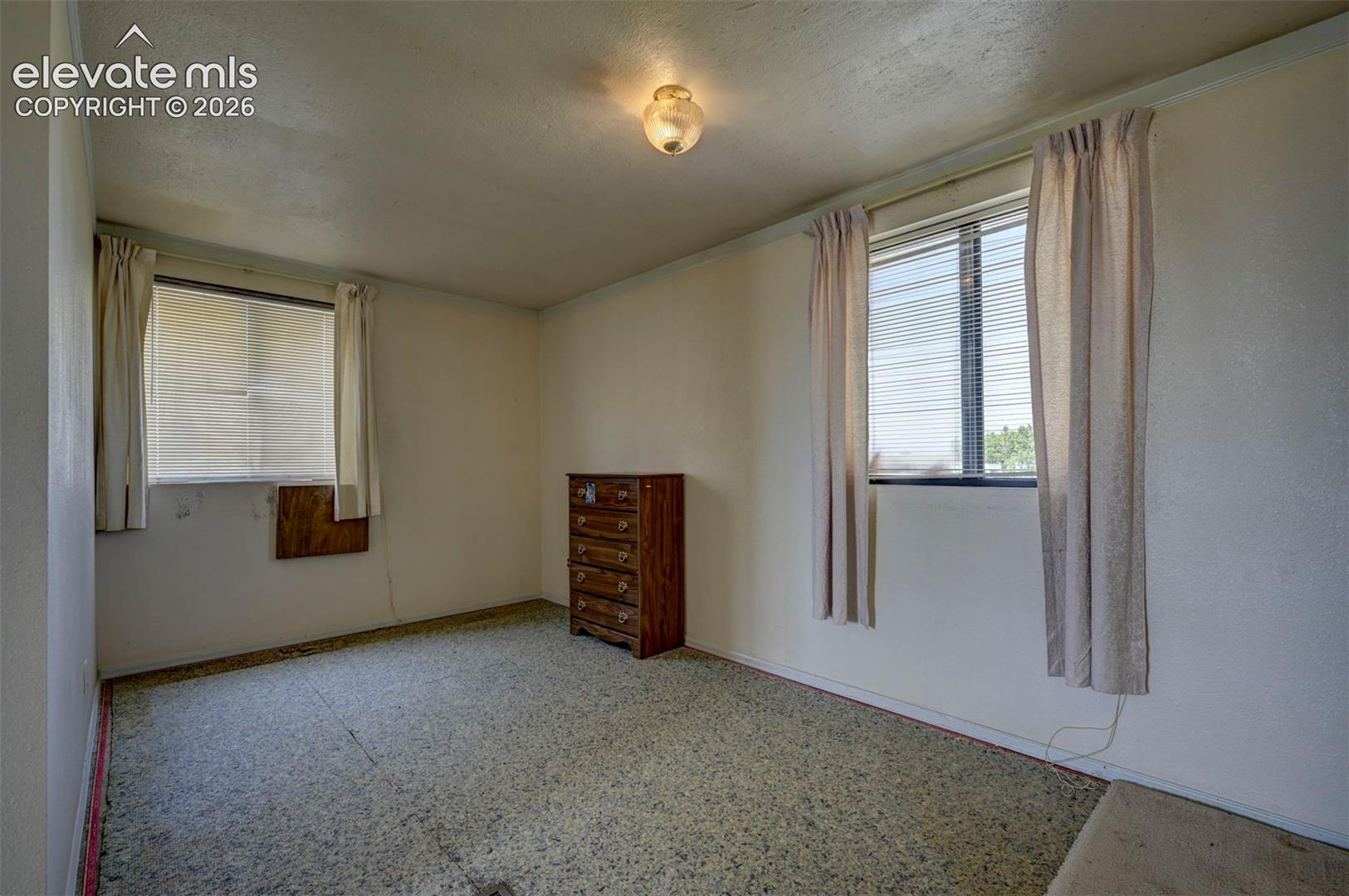 Listing photo 23 for 4125 Log Road