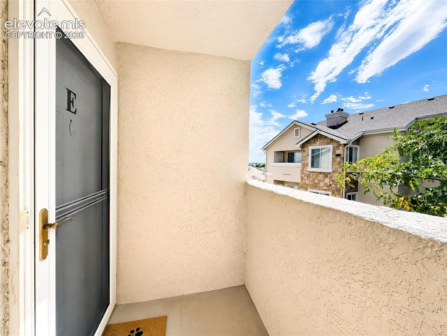 Listing photo 3 for 3875 Strawberry Field Grove E
