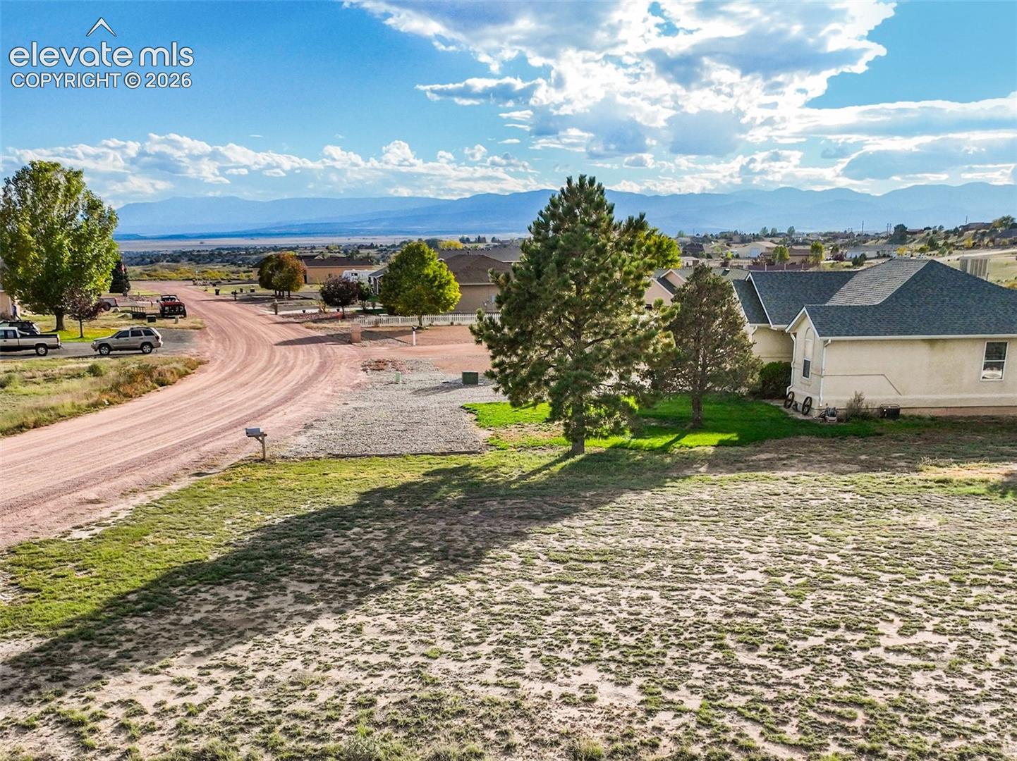 Listing photo 43 for 541 S El Charro Drive