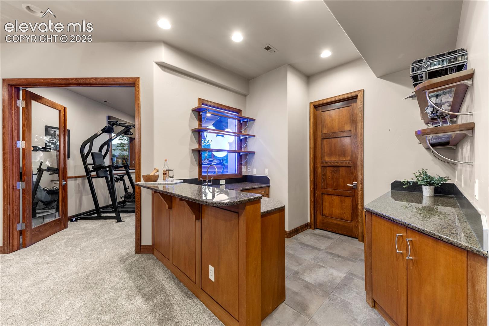 Listing photo 30 for 2217 Rainbows End Point