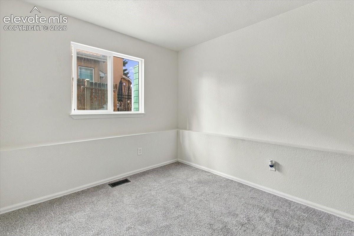 Listing photo 29 for 9209 Granger Lane