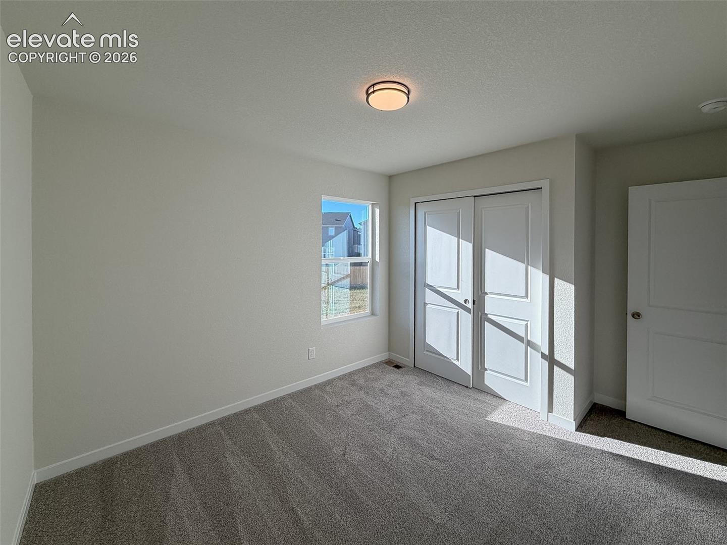 Listing photo 28 for 8515 Blue Feather Loop