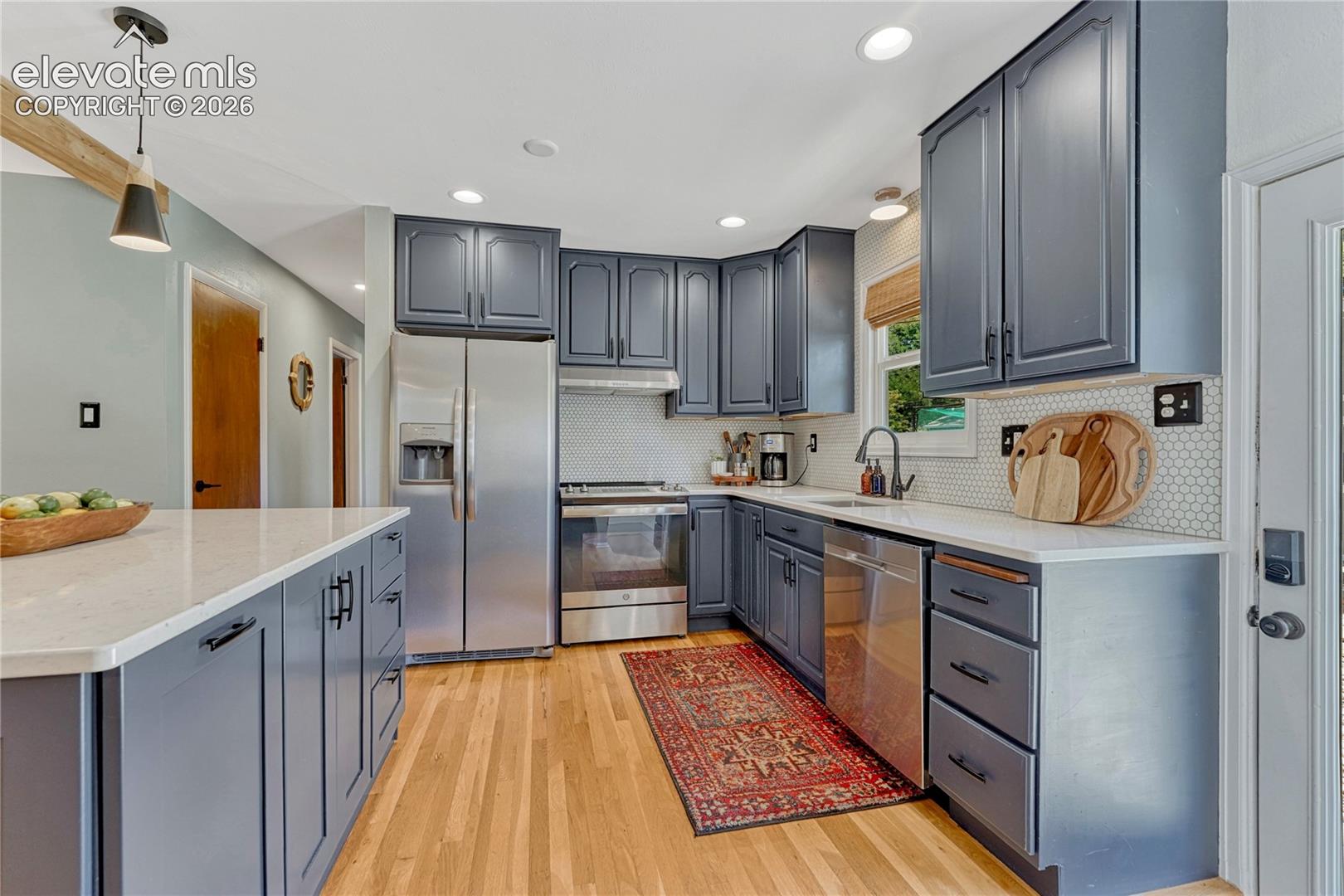 Listing photo 13 for 2845 N Institute Street