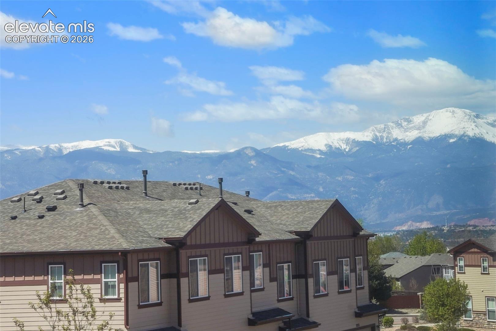5318 Prominence Point, photo 5
