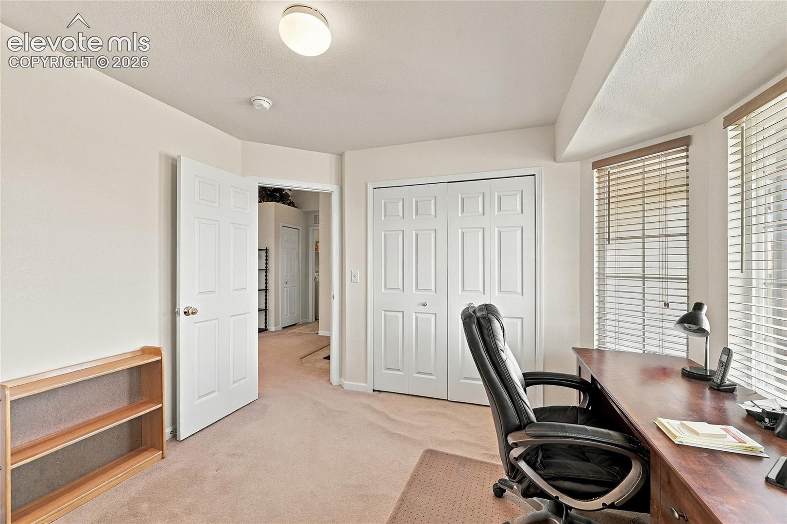 Listing photo 25 for 7538 Sailwind Drive