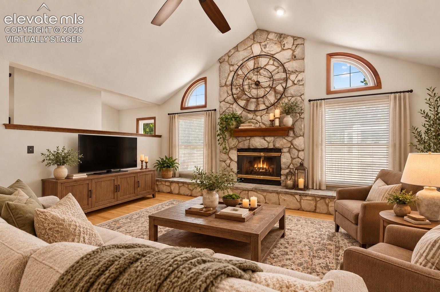 Listing photo 3 for 17815 Saddlewood Road
