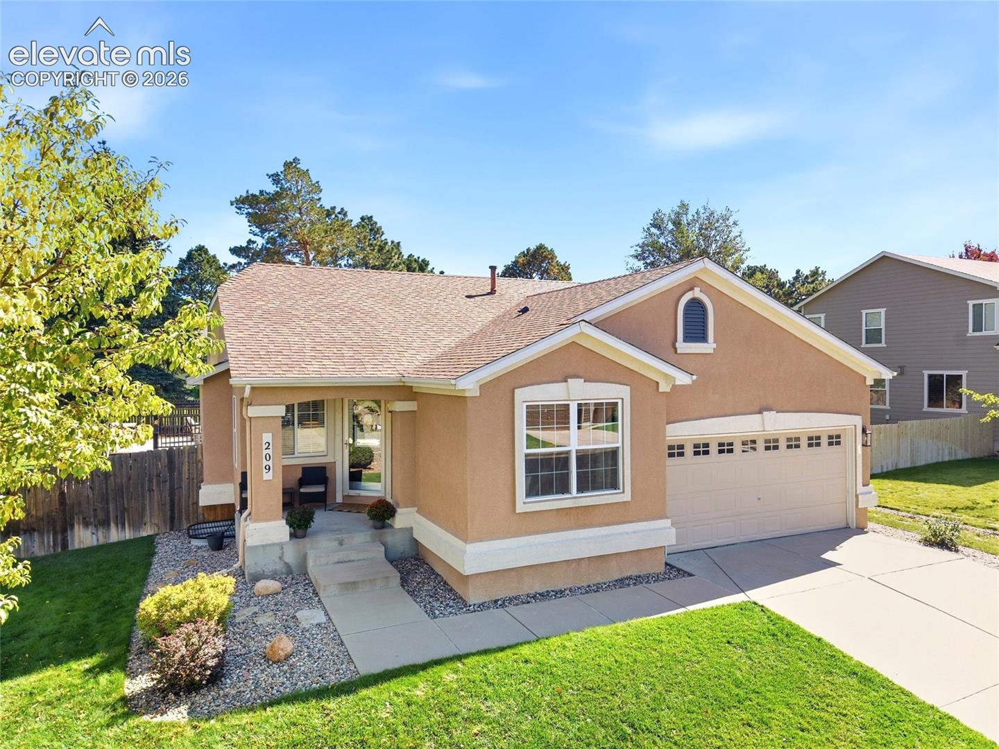 Listing photo 42 for 209 Avocet Loop