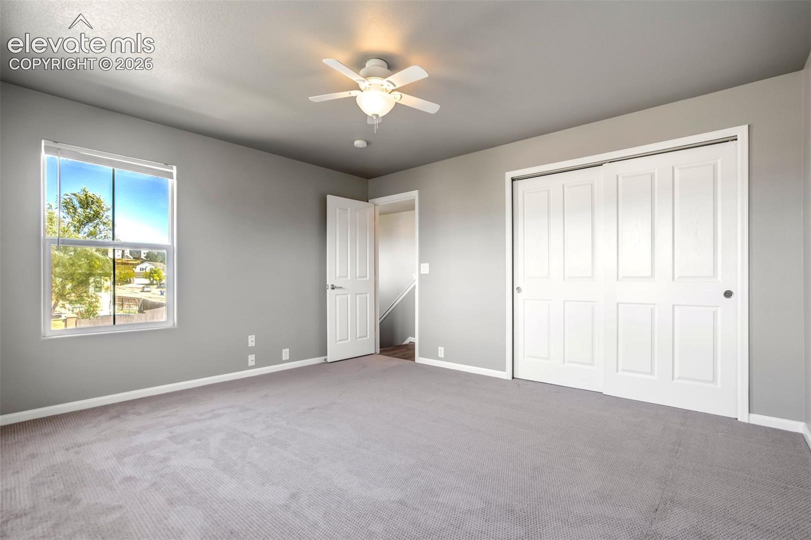 Listing photo 31 for 7303 Sandy Springs Point